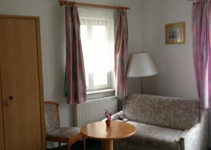 Bed & Breakfast Freund 3*